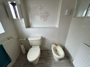 Photo 30- click for photo gallery